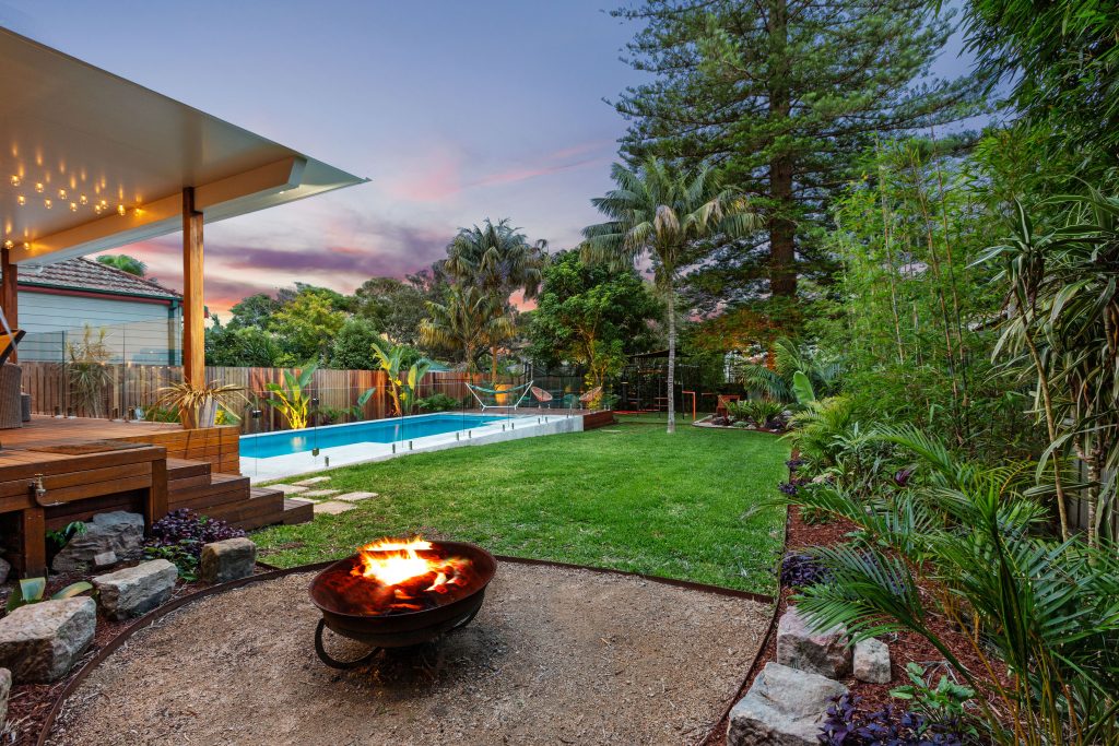 Tale of Three Sales – Robert Street, Bennett Street and Carrington Parade